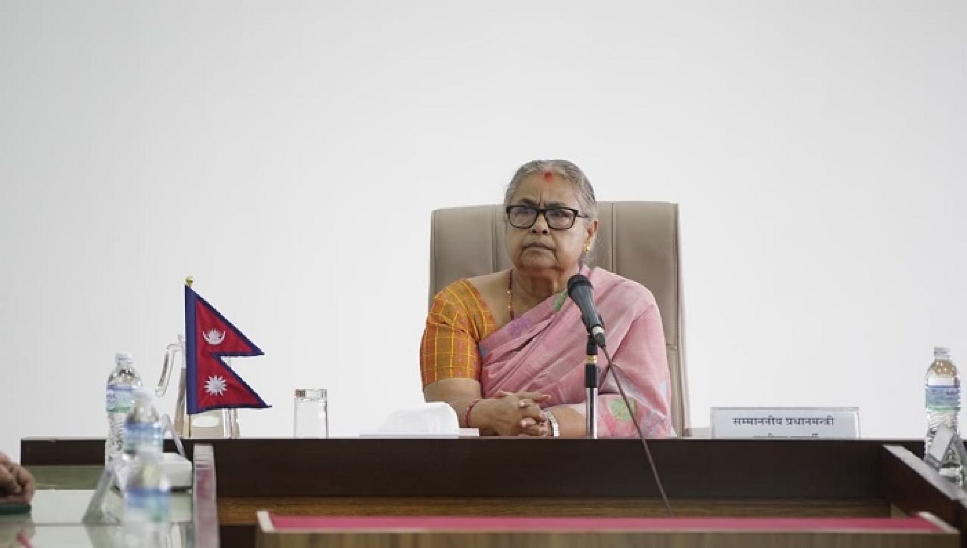 तीन मन्त्रीको राजीनामा, प्रधानमन्त्रीले सम्हालिन कार्यभार